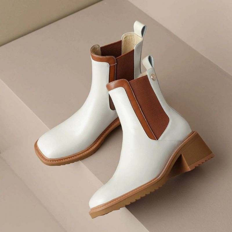 Corey Tjocka Klackar För Kvinnor Höst Chelsea Boots - Svart