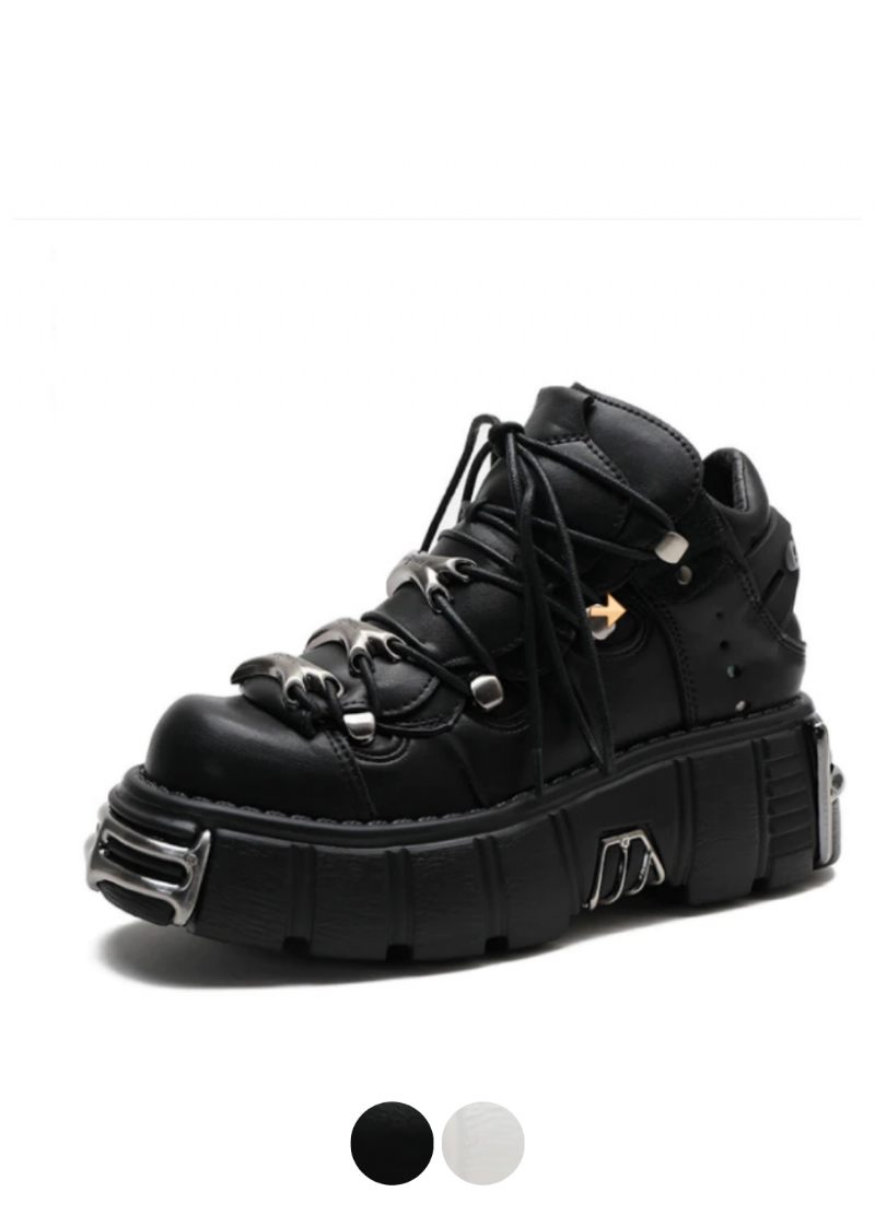 Corinne Sneaker Dam