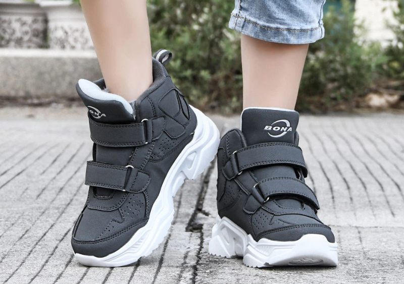 Cosgro Unisex Utomhussneaker För Barn - Svart päls