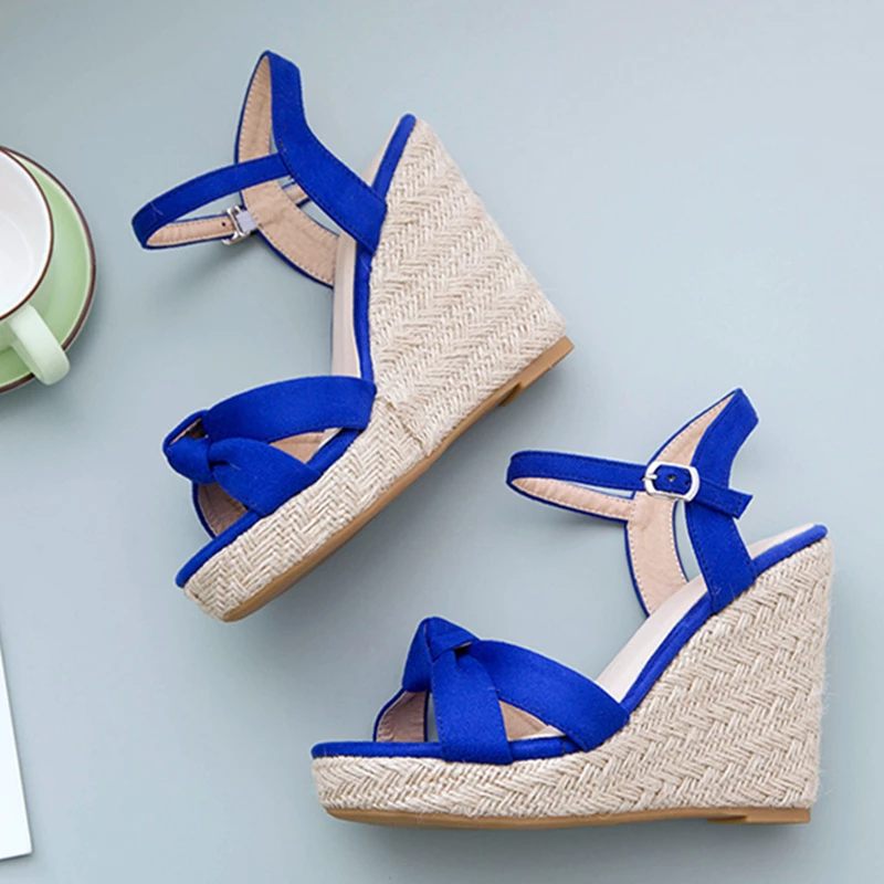 Creta Dam Elegant Wedge Black Sandal - Svart