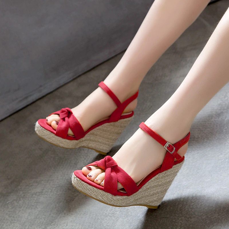 Creta Dam Elegant Wedge Black Sandal - Svart