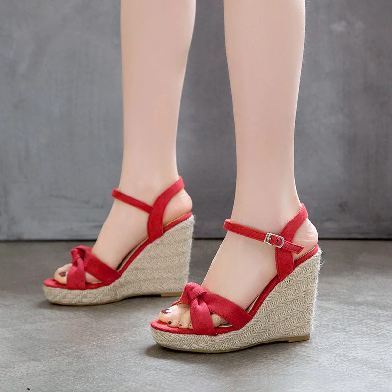Creta Dam Elegant Wedge Black Sandal - Svart