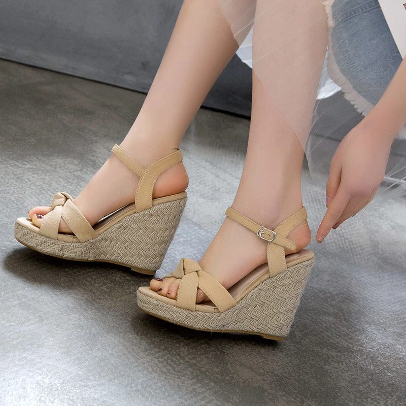 Creta Dam Elegant Wedge Black Sandal - Svart