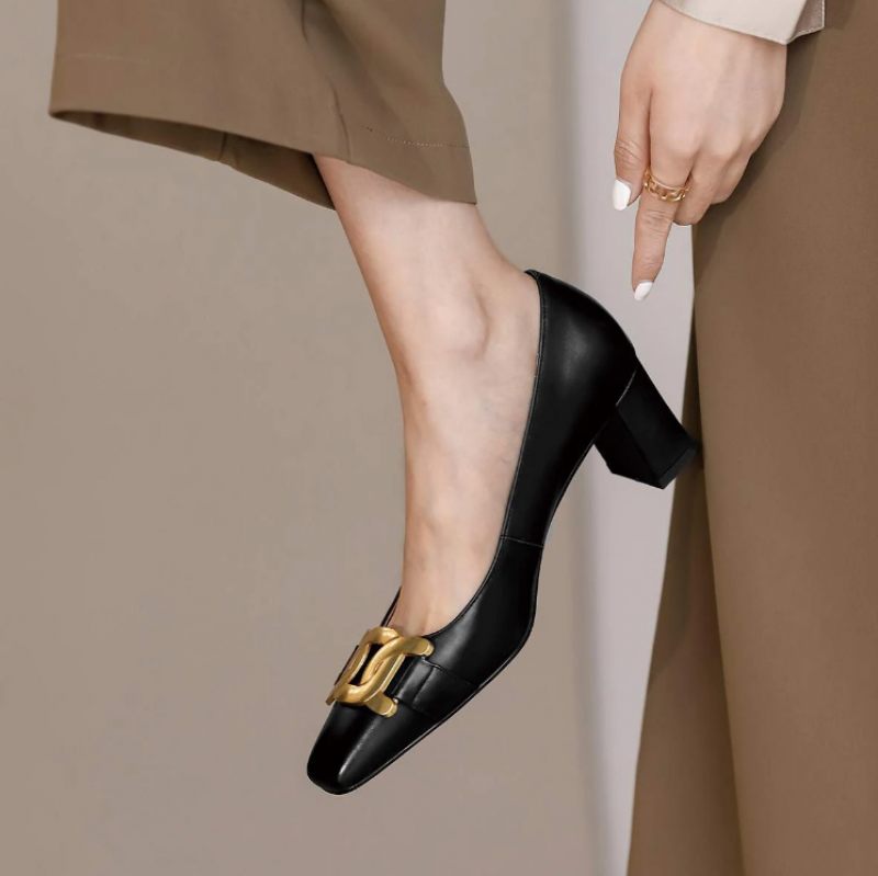 Cristy Dam Elegant Leather Pumps Svarta Skor - Svart