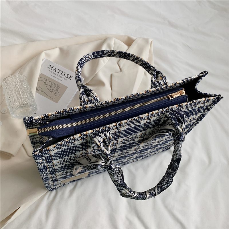 Dooney Designer Crossbody-handväska För Kvinnor - Blå liten