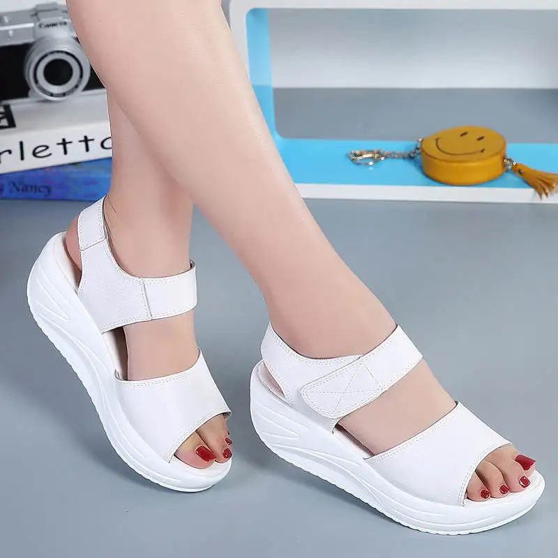 Dorys Platform Sandal För Kvinnor - Svart