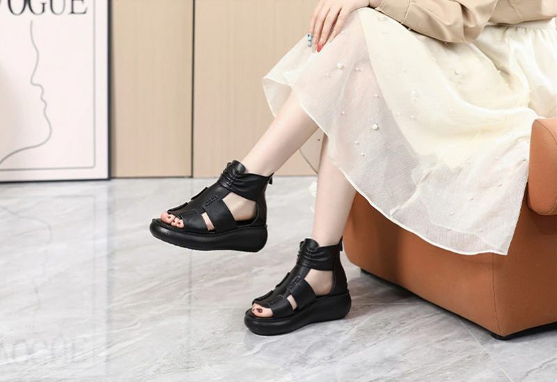 Eglis Sandal Med Kilar För Kvinnor - Brun
