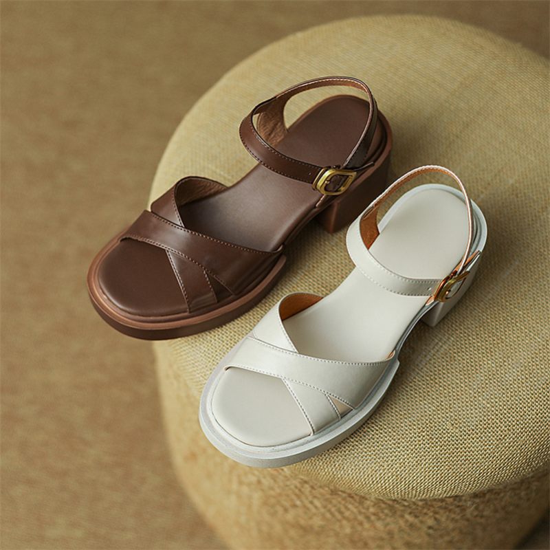 Eladia Lack-sandaler För Kvinnor - Brun