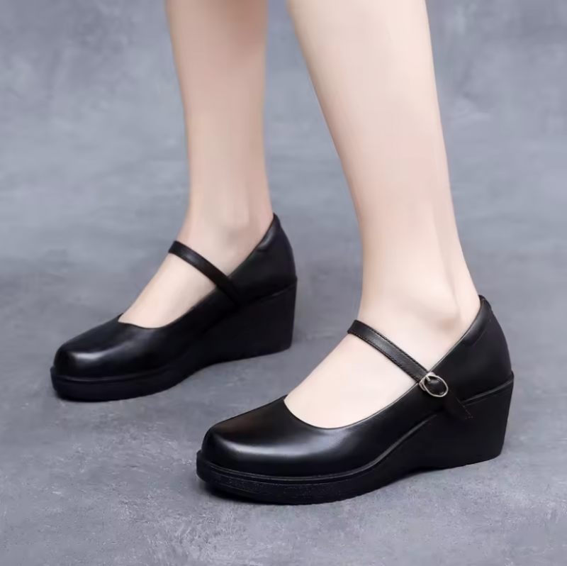 Elaine Dam Ankel Strap Wedges Pumps - Svart