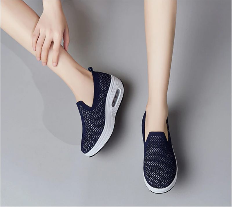 Elmira Slip-on Plattformsskor För Kvinnor - Svart
