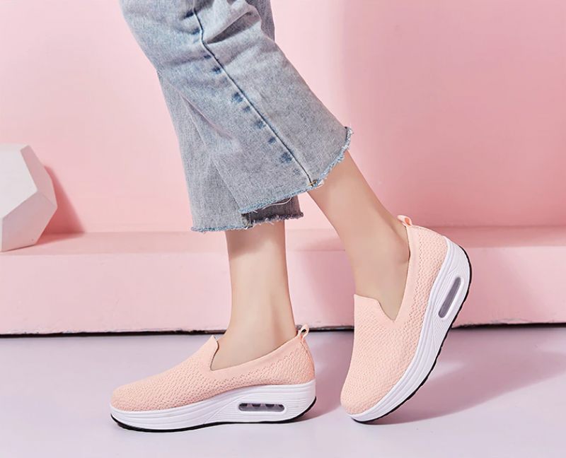 Elmira Slip-on Plattformsskor För Kvinnor - Svart