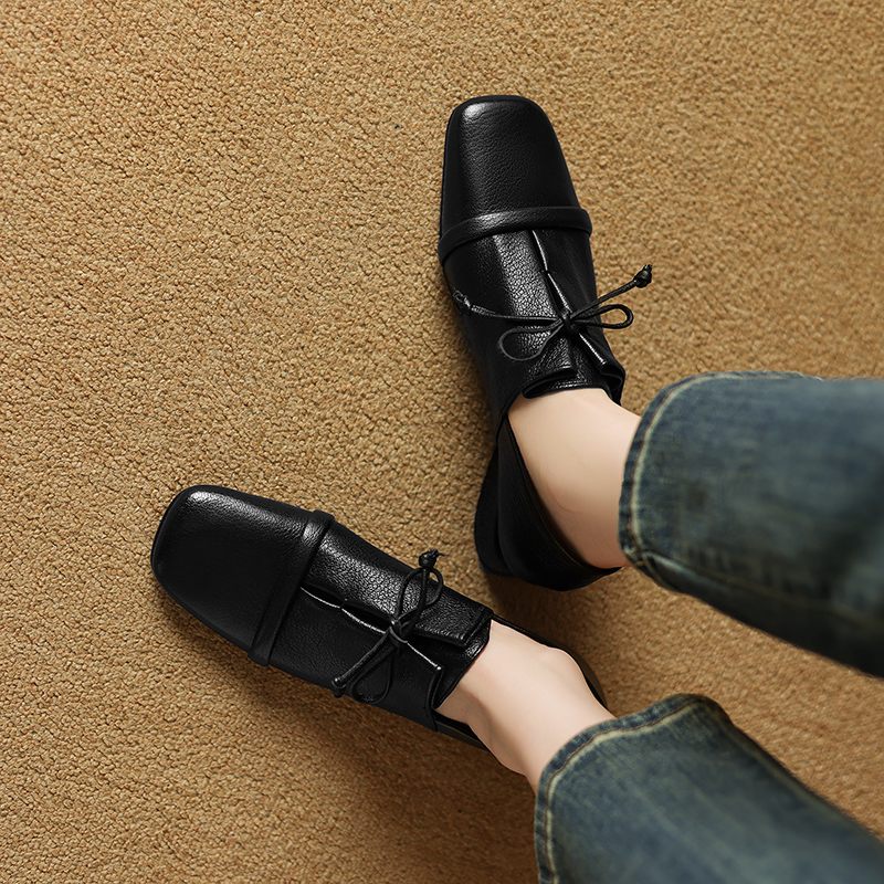 Elsi Kvinnor Leather Square Toe Loafers - Svart