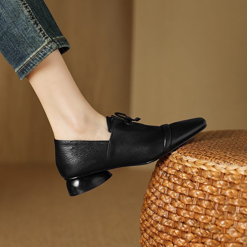 Elsi Kvinnor Leather Square Toe Loafers - Svart