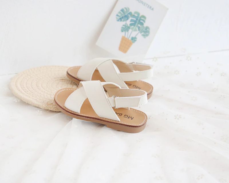 Enola Casual Flicksandaler - Brun