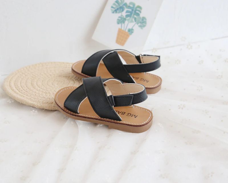 Enola Casual Flicksandaler - Brun