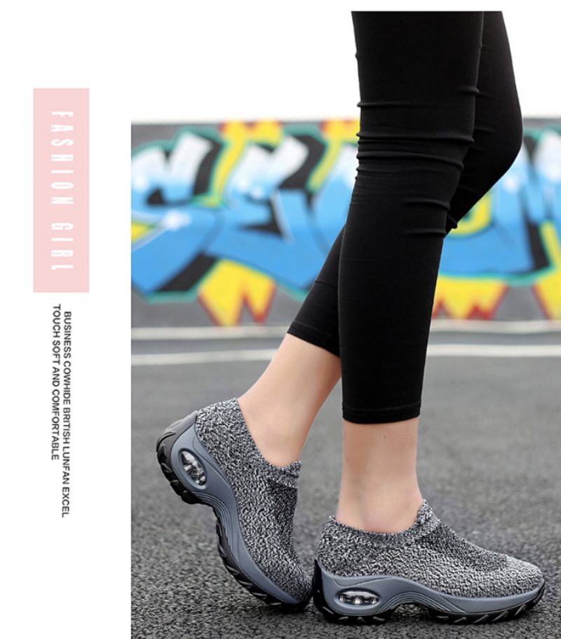 Eventuellt Grå Ljus Sneaker För Kvinnor - Grå