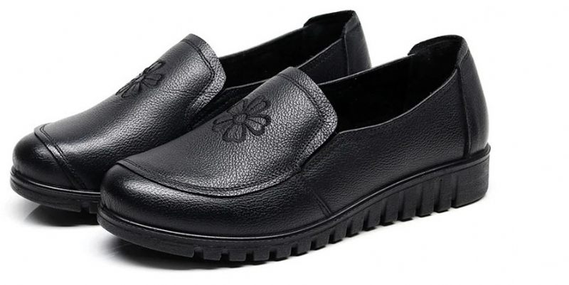 Fabiana Damer Rund Toe Leather Loafer Skor - Svart