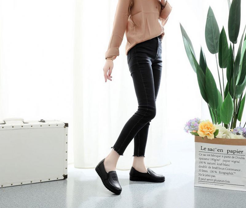 Fabiana Damer Rund Toe Leather Loafer Skor - Svart
