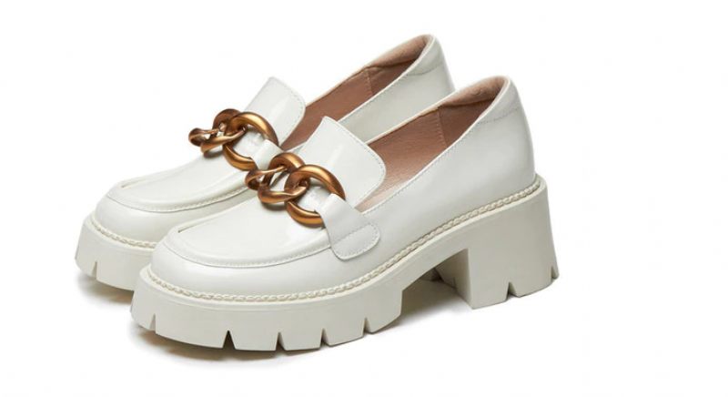 Fernanda Round Toe Platform Oxford Svarta Skor - Svart