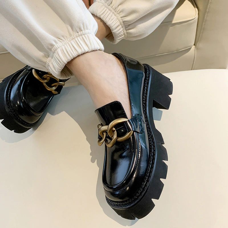 Fernanda Round Toe Platform Oxford Svarta Skor - Svart