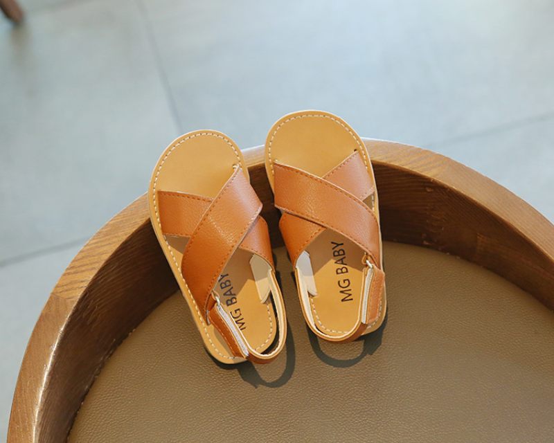 Florinda Casual Sandal För Flickor - Brun