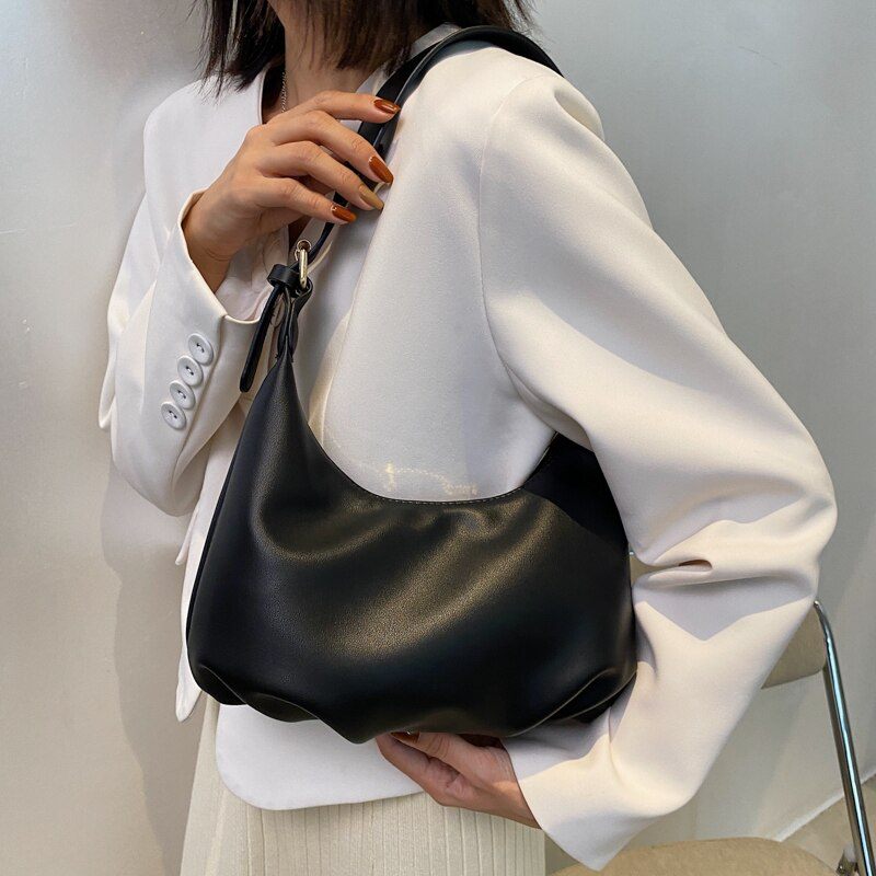 Fortuna Crossbody-handväska I Läder För Kvinnor - Svart