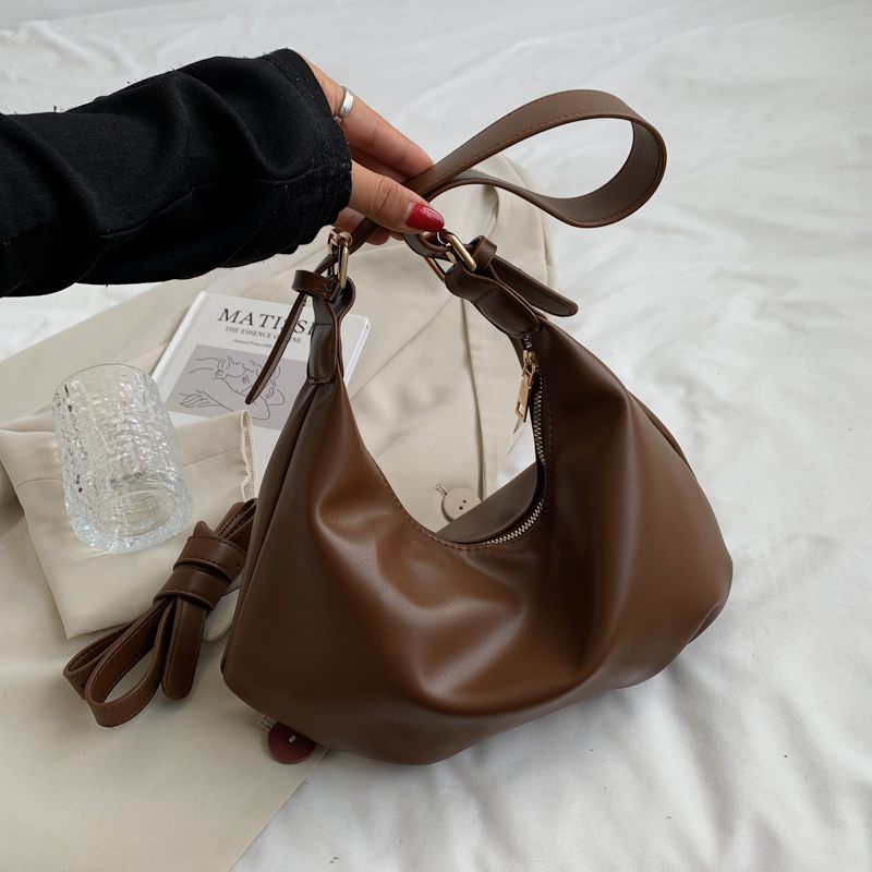 Fortuna Crossbody-handväska I Läder För Kvinnor - Svart
