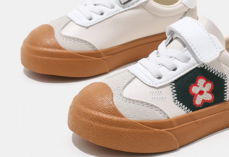 Frida Klassiska Sneakers För Flickor - Beige