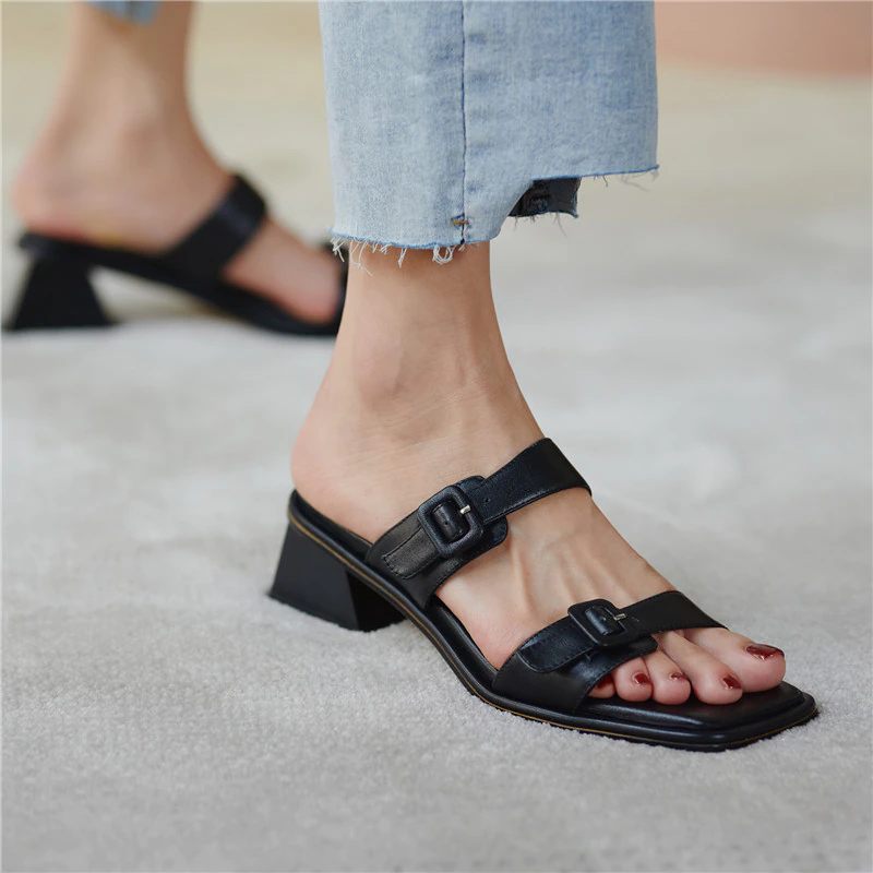 Gigi Läderhälsandal För Kvinnor - Vit