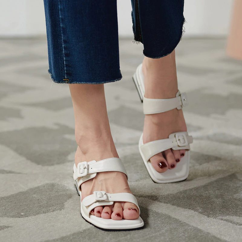 Gigi Läderhälsandal För Kvinnor - Vit