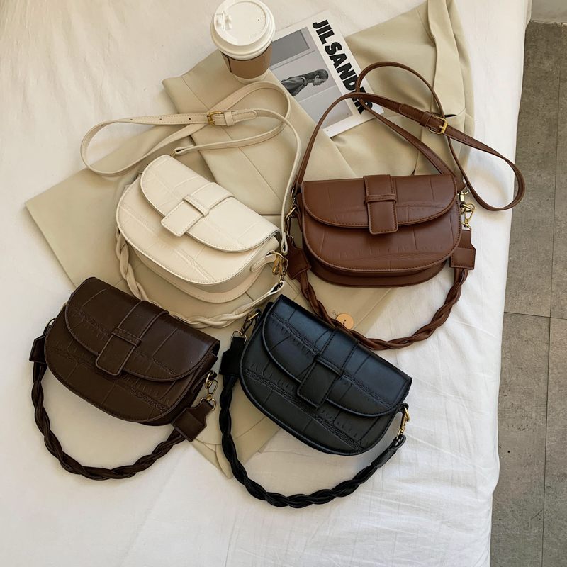Gillen Small Crossbody-handväska I Läder För Kvinnor - Svart