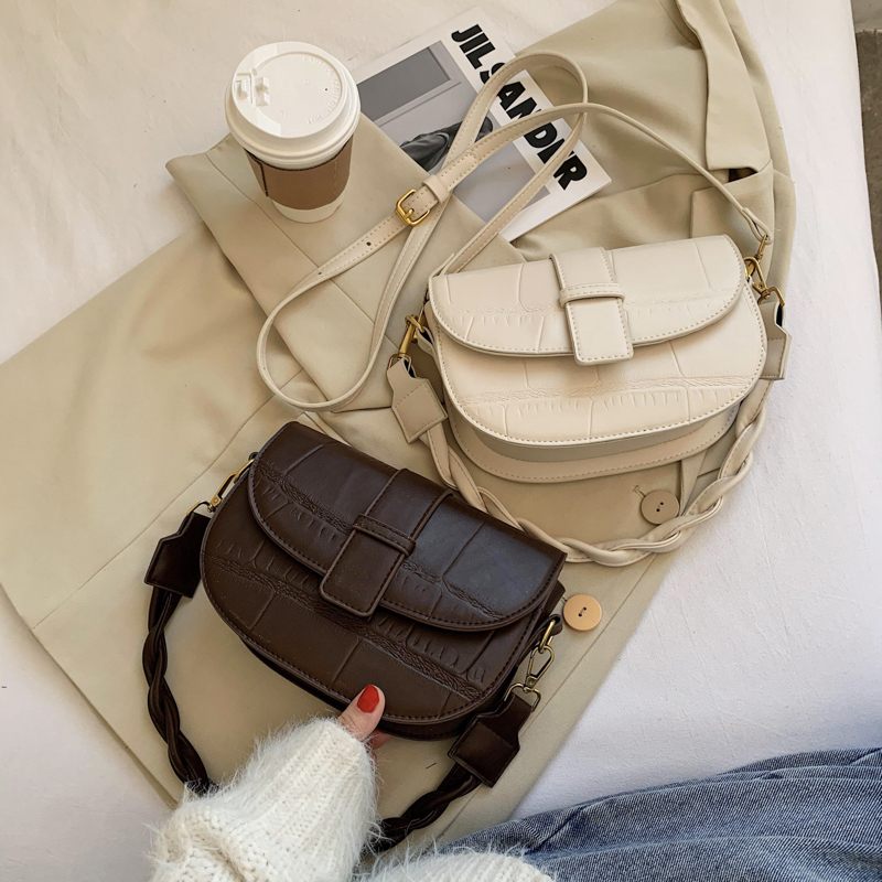 Gillen Small Crossbody-handväska I Läder För Kvinnor - Svart