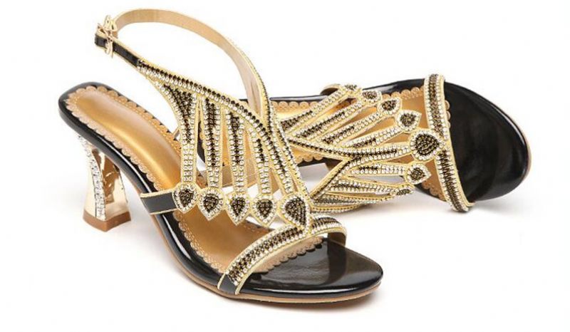 Glad Damklackad Sandal - Guld