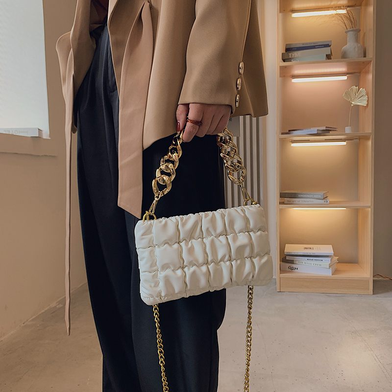 Glamour Small Crossbody-handväska I Läder För Kvinnor - Svart