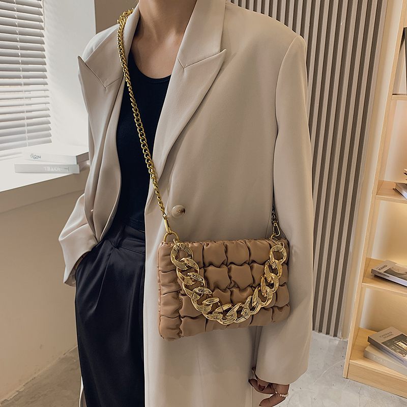 Glamour Small Crossbody-handväska I Läder För Kvinnor - Svart