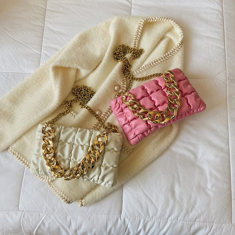 Glamour Small Crossbody-handväska I Läder För Kvinnor - Svart