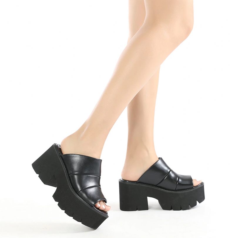 Golda Platform Sandal För Kvinnor - Svart