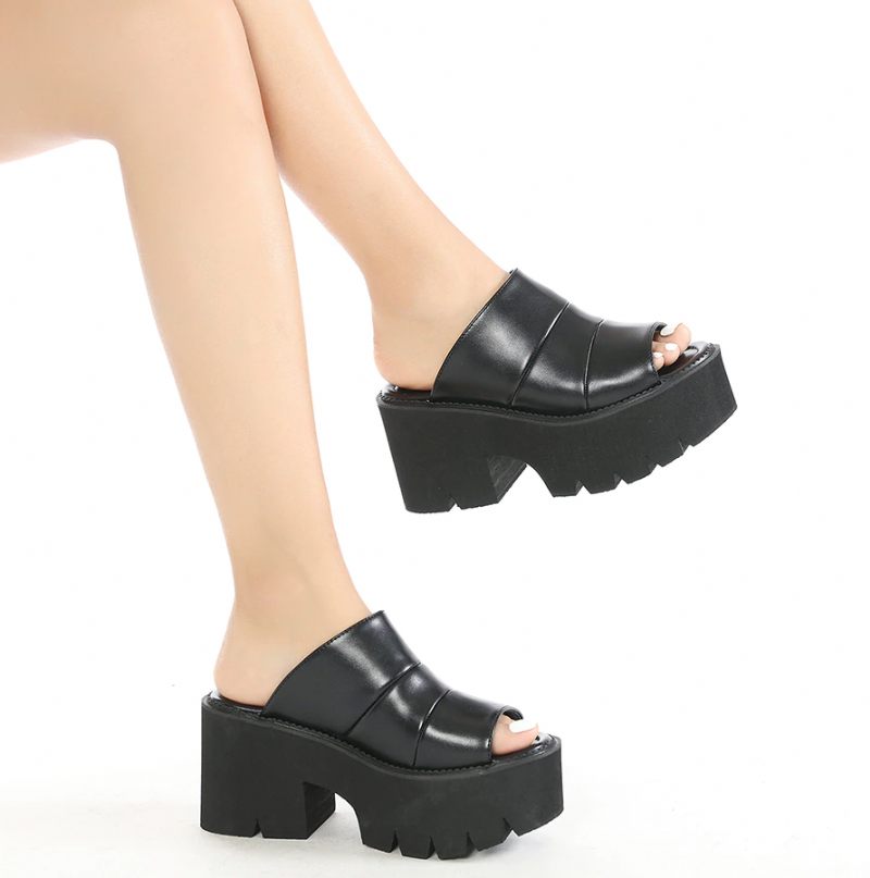 Golda Platform Sandal För Kvinnor - Svart