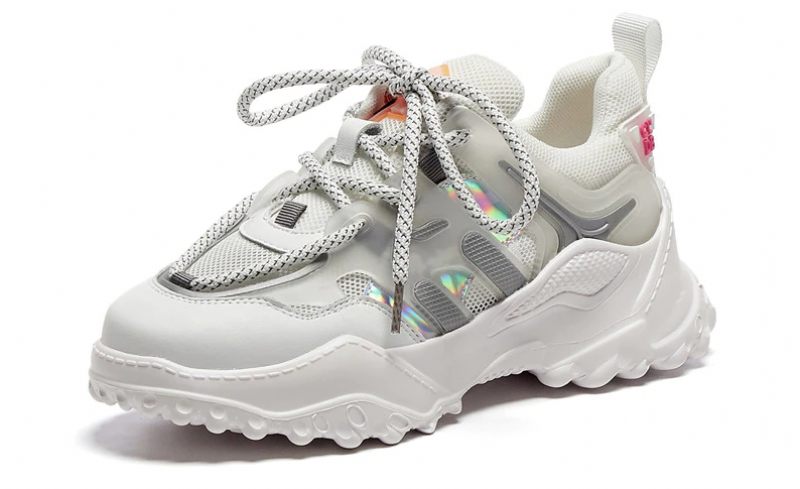 Grasso Sneaker Med Ventilerande Snörning För Kvinnor - Beige