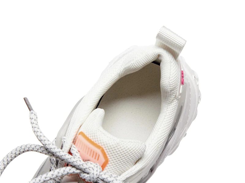 Grasso Sneaker Med Ventilerande Snörning För Kvinnor - Beige
