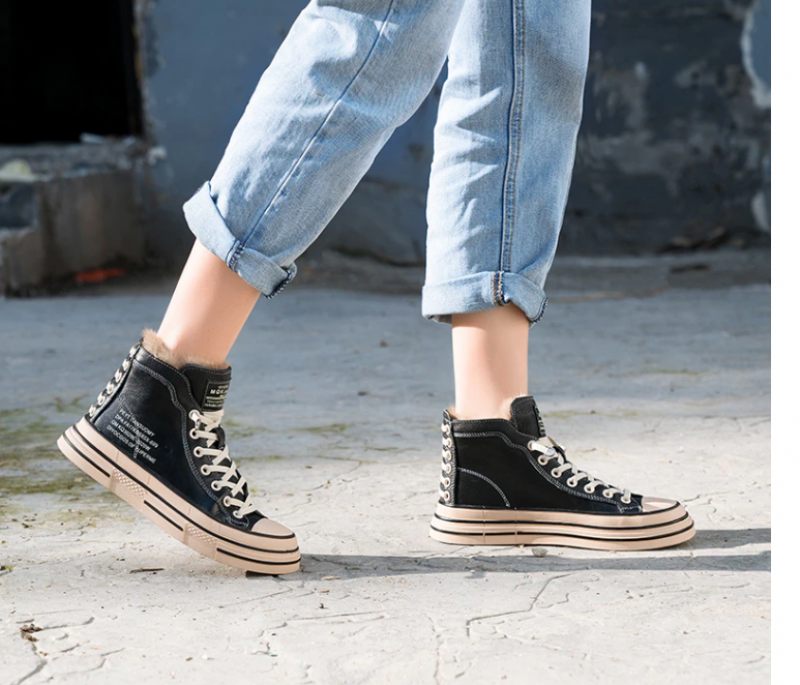 Grillen Dam Sneaker Svarta Skor - Svart kort plysch