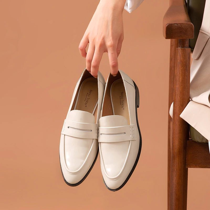 Hospina Penny Leather Loafer Skor För Kvinnor - Beige