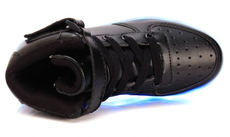 Humberto Lighted Sneaker För Pojkar - Svart