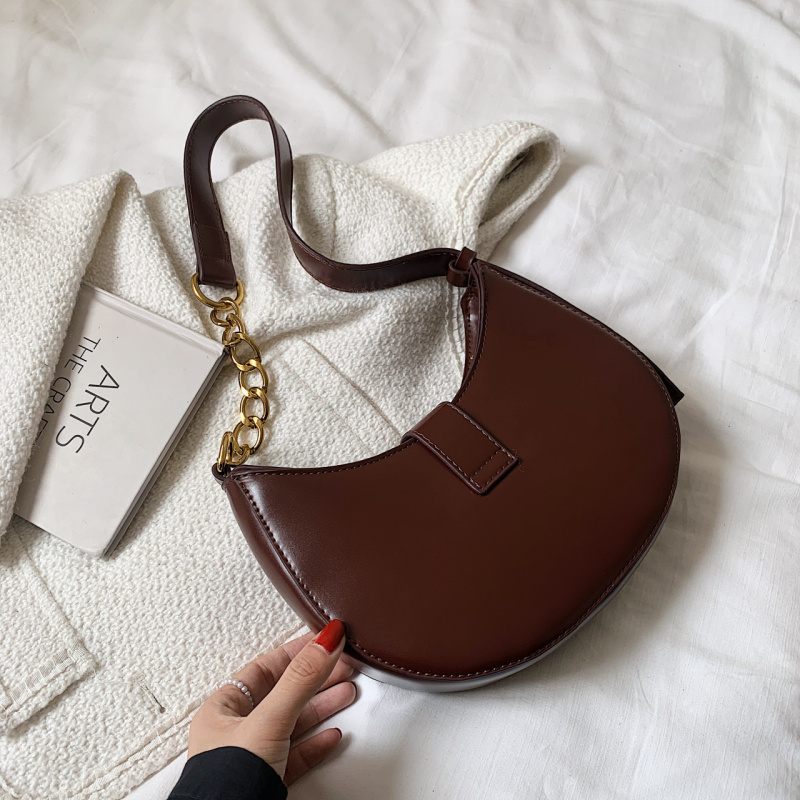 Jaxyn Crossbody-handväska I Läder För Kvinnor - Svart