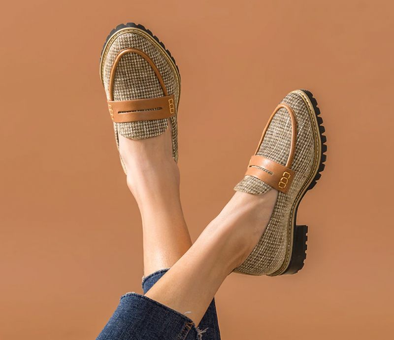 Kaley Platt Läder Loaferskor För Kvinnor - Brun