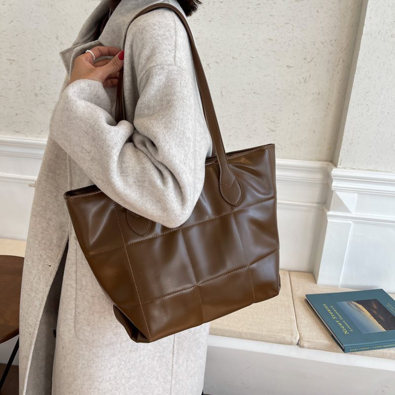 Kata Minimalistisk Quiltad Handväska För Damer För Kvinnor - Svart