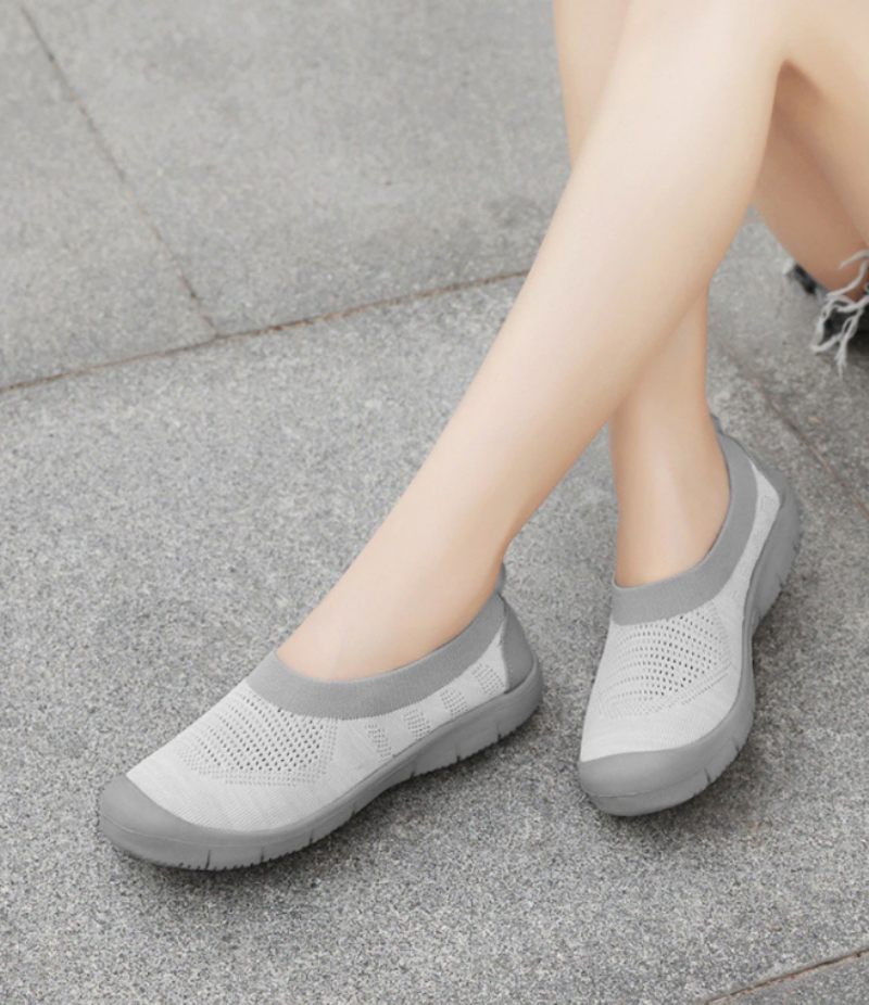Kavala Slip-ons Svarta Skor För Kvinnor - Svart
