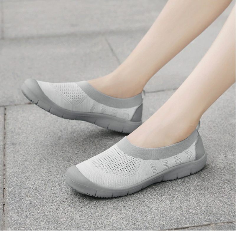 Kavala Slip-ons Svarta Skor För Kvinnor - Svart