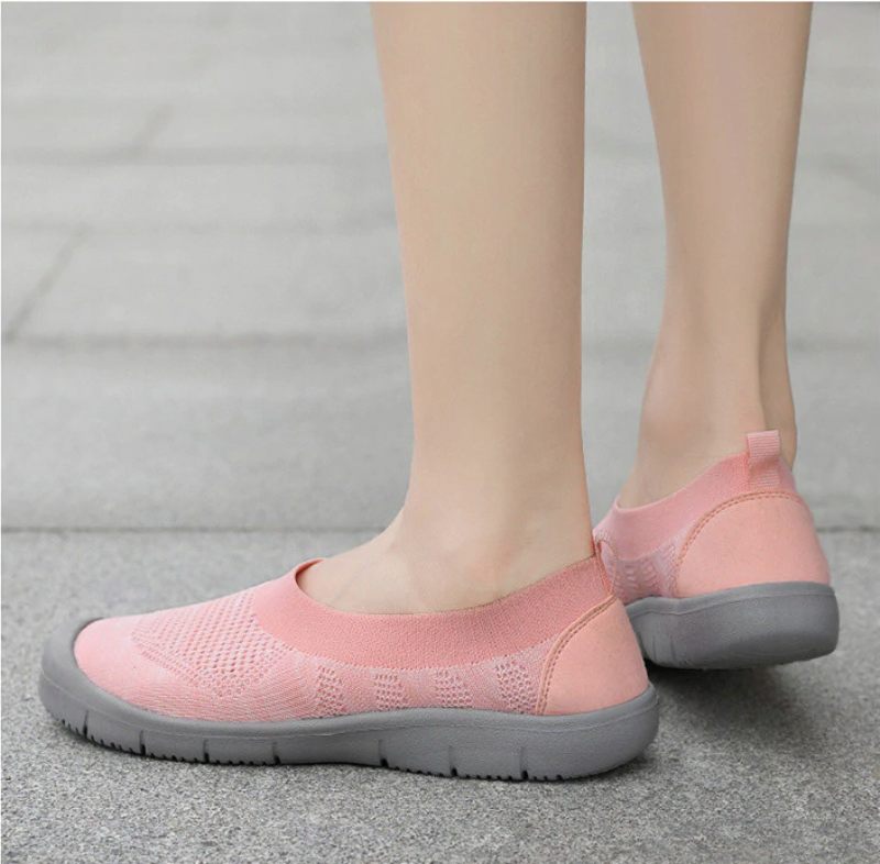 Kavala Slip-ons Svarta Skor För Kvinnor - Svart