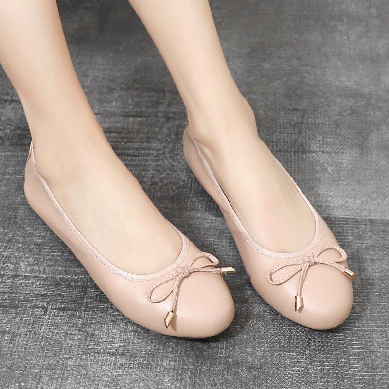 Kenia Flats Damskor - Kaki